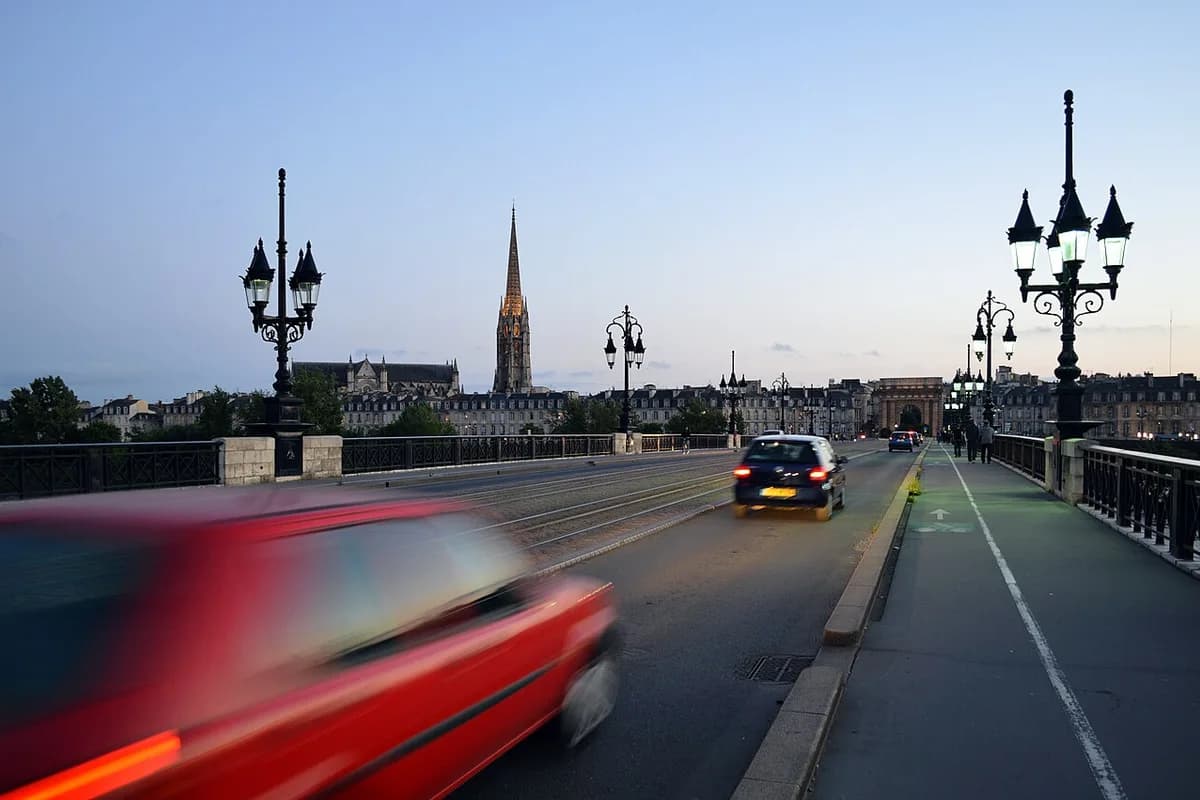 Bordeaux : patrimoine, quais et culture du vin