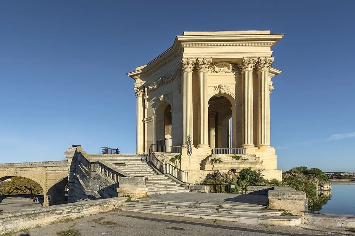 Montpellier : Écusson, musées et promenade au Peyrou