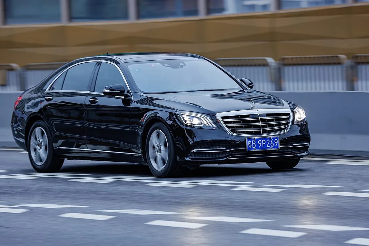 Mercedes Classe S avec chauffeur : préparer un rendez-vous de direction